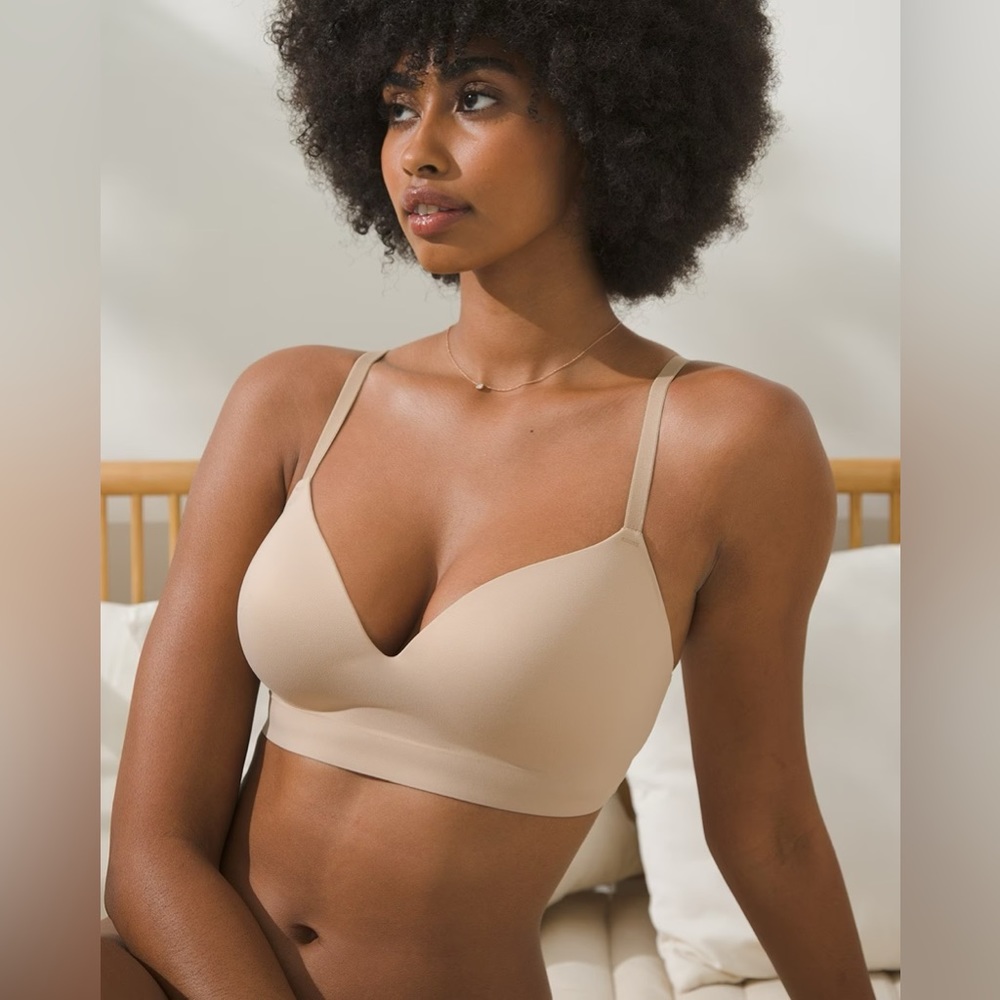 Soma Enbliss Wireless Bra - 42D